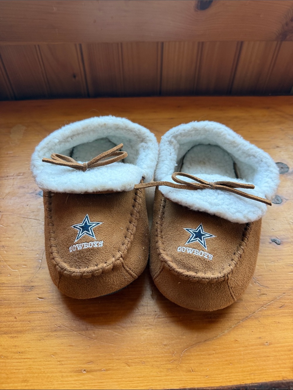 Cowboys Kids' Tan Shearling-Lined Moccasin Slippers